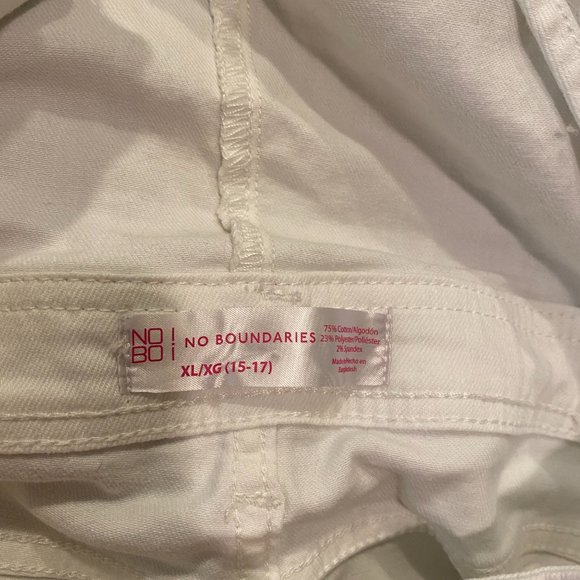 White Short Overalls - Picture 4 of 4